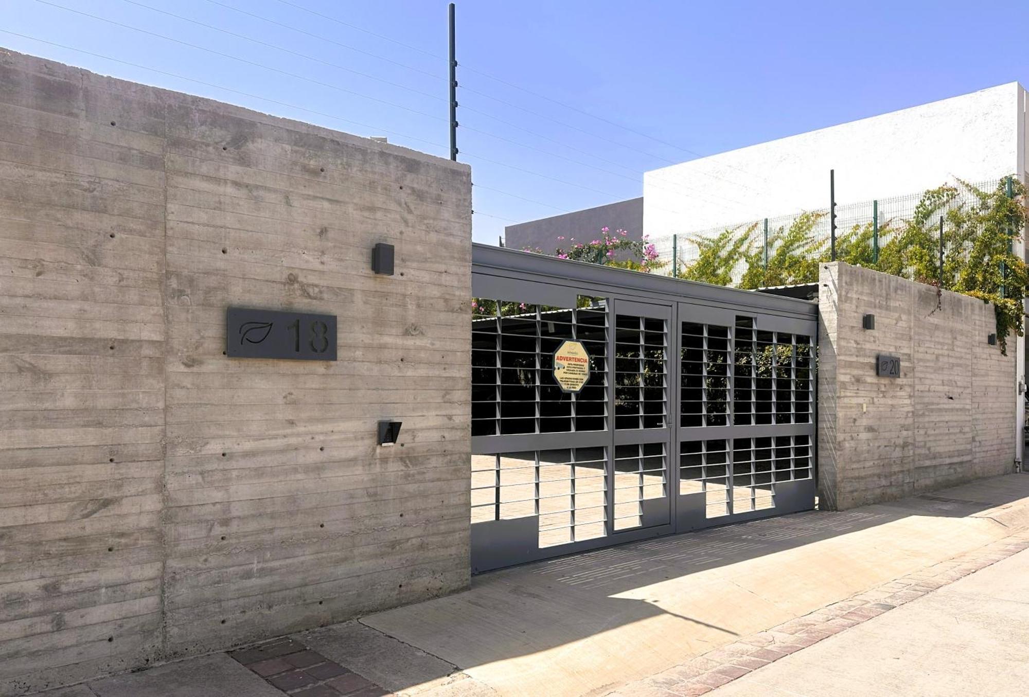Arboleda 5 Luxury Lofts Aparthotel Silao Exterior foto